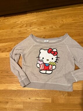 Universal Gray Hello Kitty Sweatshirt with Popcorn Graphic
